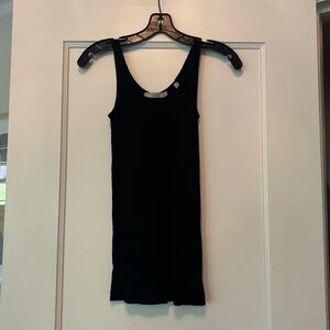 Vince navy women’s knit tank top